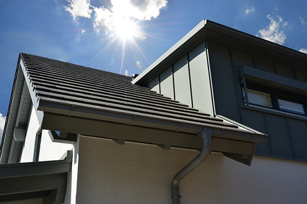 scossaline_in_metallo_per_tetti